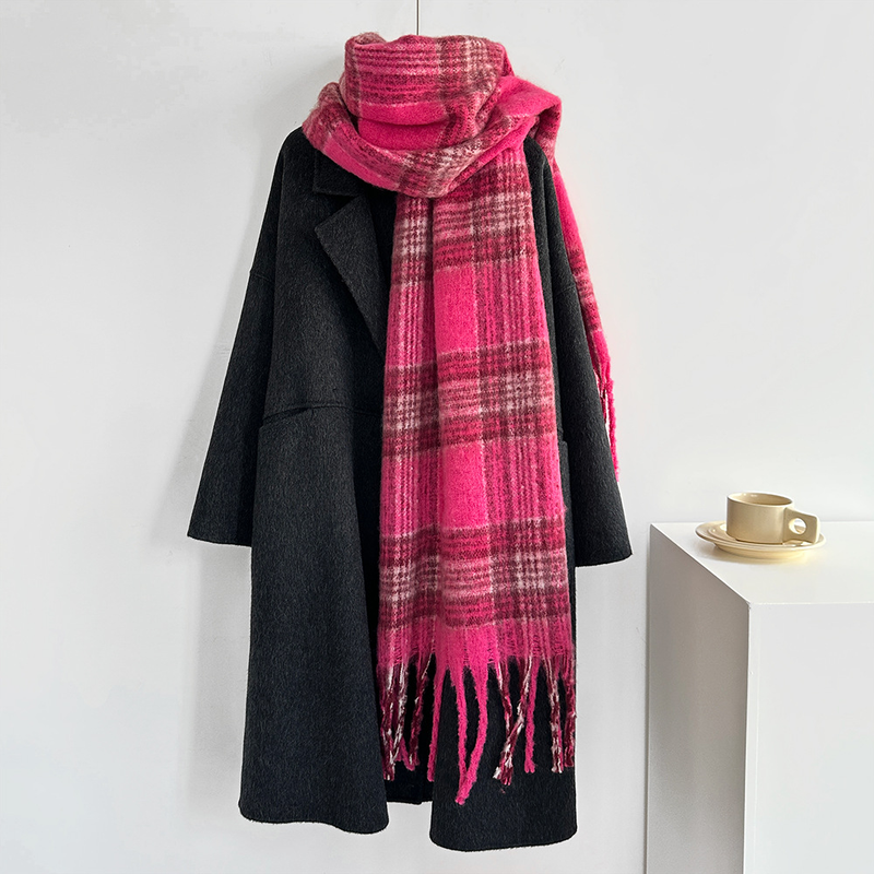 Weicher, mohairähnlicher, karierter Schal – warmer Winterschal für Damen (47 x 230 cm, kariertes Design, leicht und gemütlich, vielseitiges Styling)_voghion.com