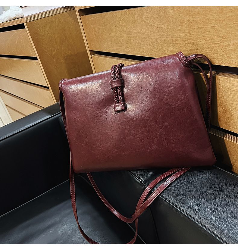 Borsa a tracolla da donna in pelle conciata al vegetale, borsa da pendolare da donna in morbida pelle di grande capacità, borsa a tracolla semplice ed elegante._voghion.com