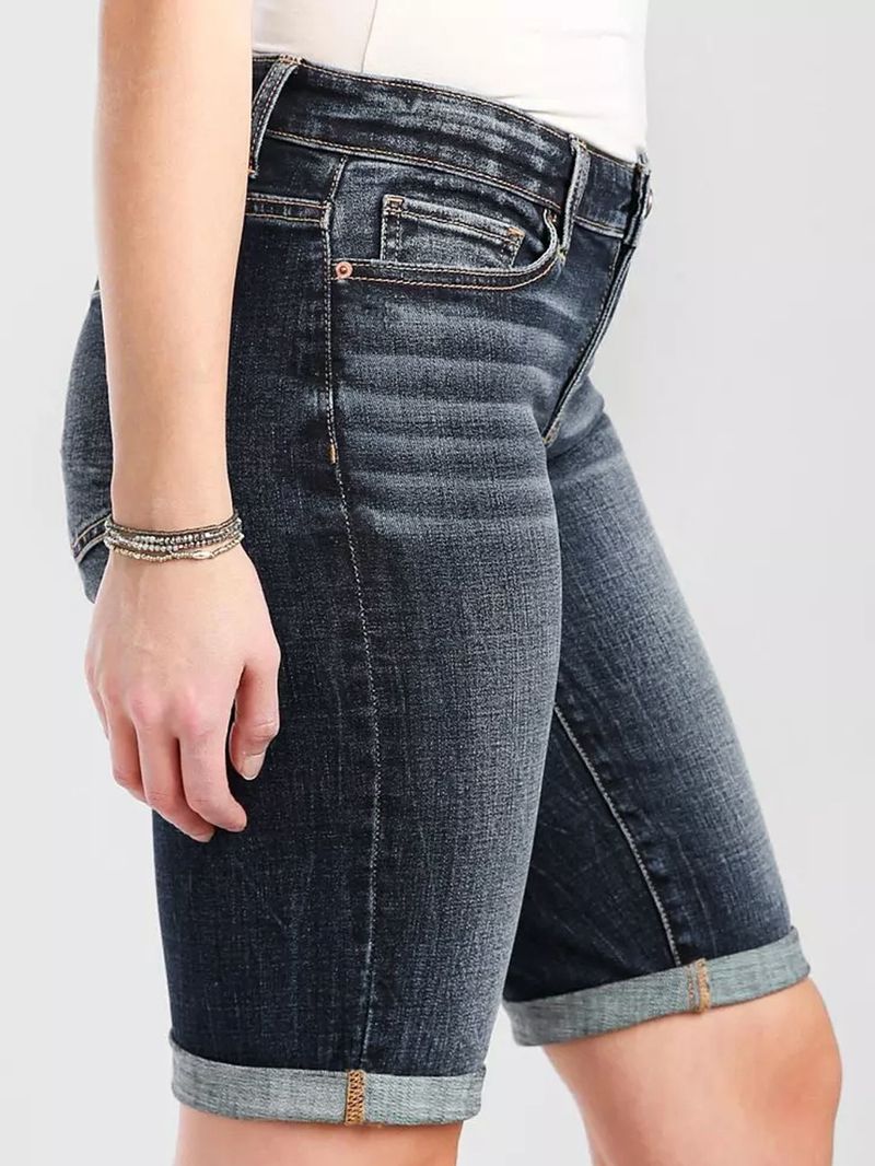 Jeans corti neri aderenti elasticizzati casual estivi da donna_voghion.com