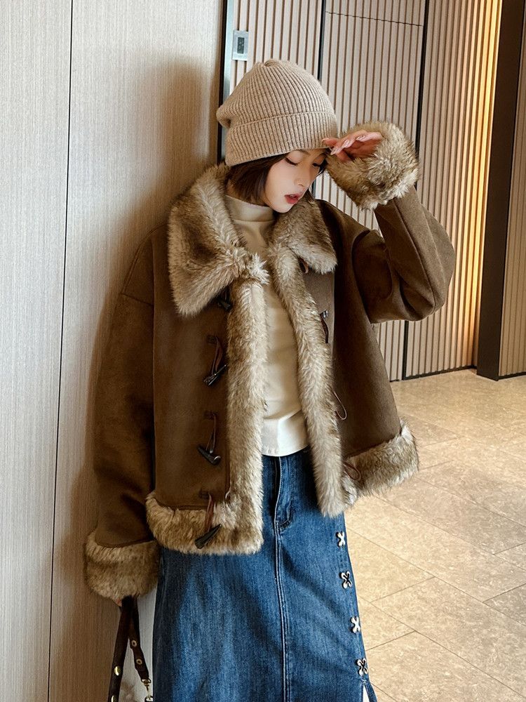 2024 Shearling Pelzmantel für Frauen Herbst Winter Melad Spleißen Lose Hornknopf Umlegekragen Jacke_voghion.com