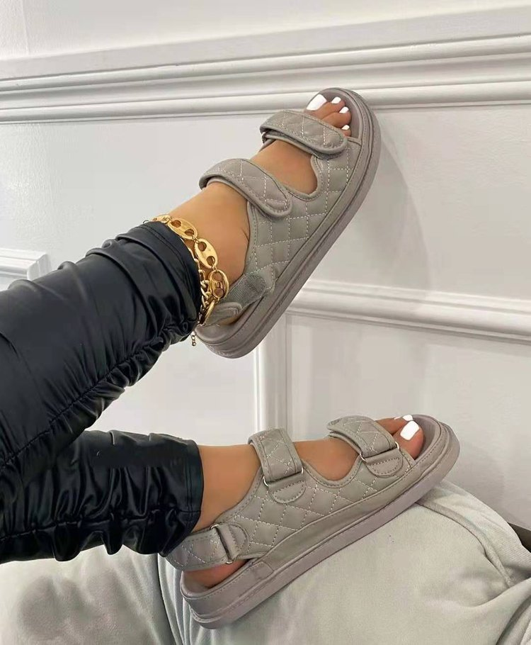 Sandalias de velcro de estilo fragante pequeño y suela blanda de tacón medio para mujer, sandalias de playa de gran tamaño_voghion.com