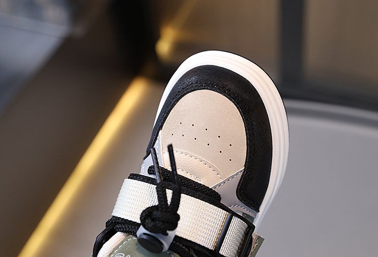 New Boys' Casual Board Shoes Velcro Girls' Bread Shoes Soft Soled Baby Shoes_voghion.com