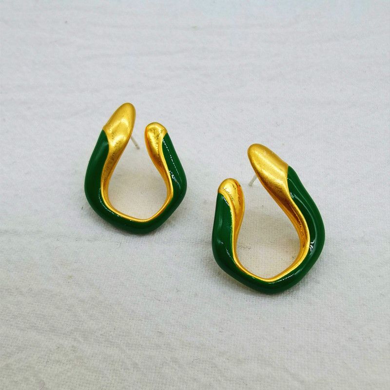 Europäische und amerikanische minimalistische Retro-Ohrringe mit langsamen Namen, Ohrringe mit Emaille-Glasur, geometrische Ohrringe und Accessoires aus echtem Gold_voghion.com