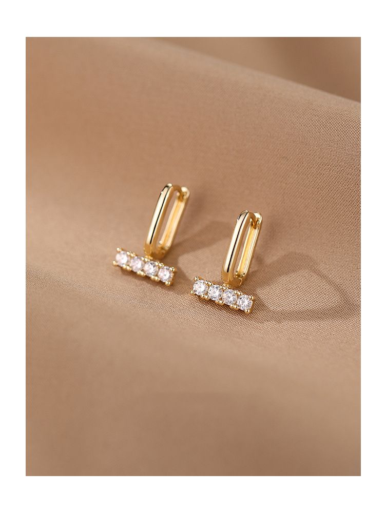 Orecchini in zircone con semplice design di nicchia, orecchini geometrici tempestati di diamanti, piccoli e comodi, non c'è bisogno di togliere gli orecchini quando si dorme_voghion.com