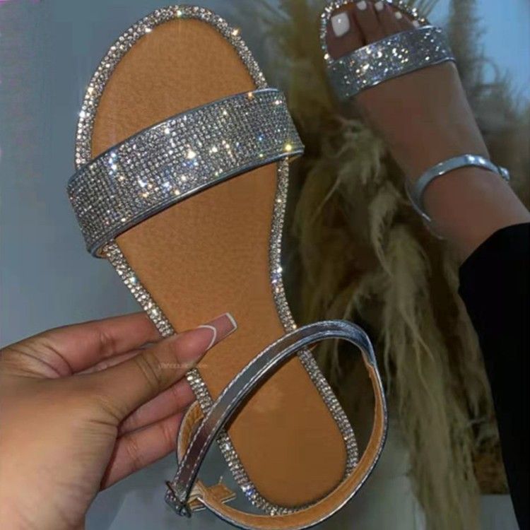 Sandali da donna con fondo piatto e diamanti Water New Summer 2025_voghion.com
