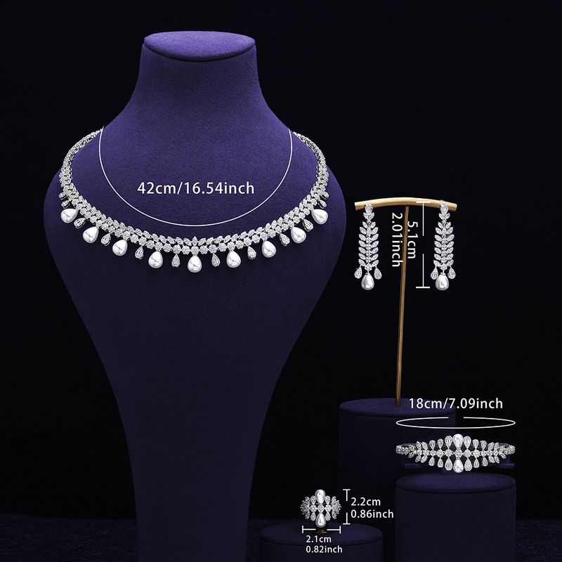 2024 Nuovo set di 4 collane e orecchini di perle con zirconi cubici per donna, set di gioielli da sposa Dubai con zirconi, regalo_voghion.com