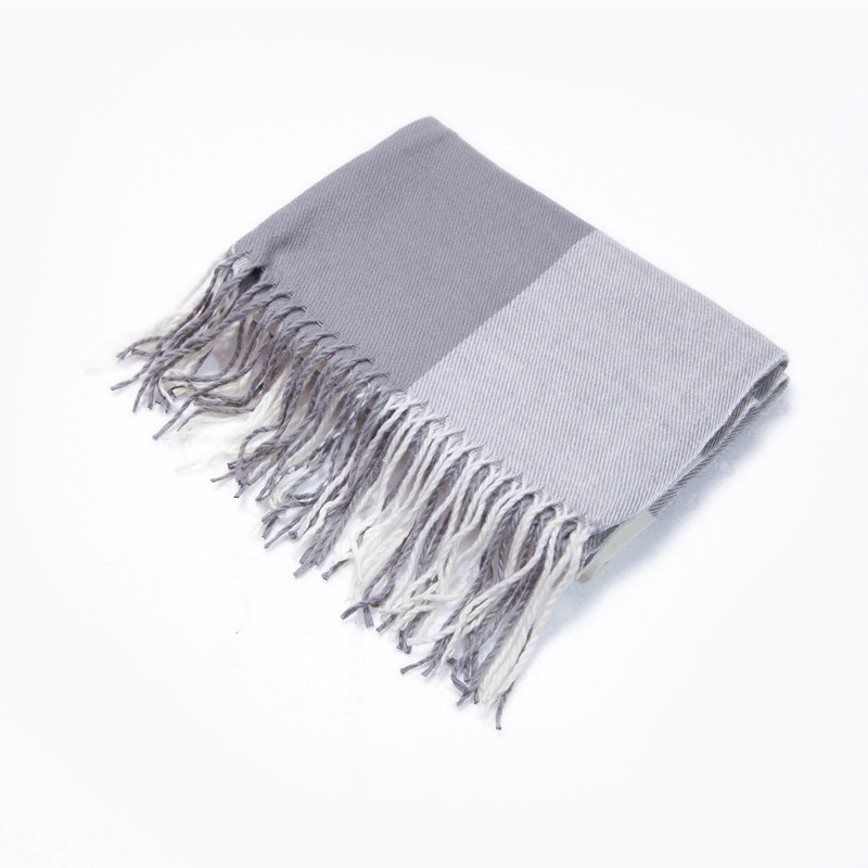 Unisex Doppelseitiger Schal mit großem Karomuster. Extra dicker Latzumhang für Damen._voghion.com