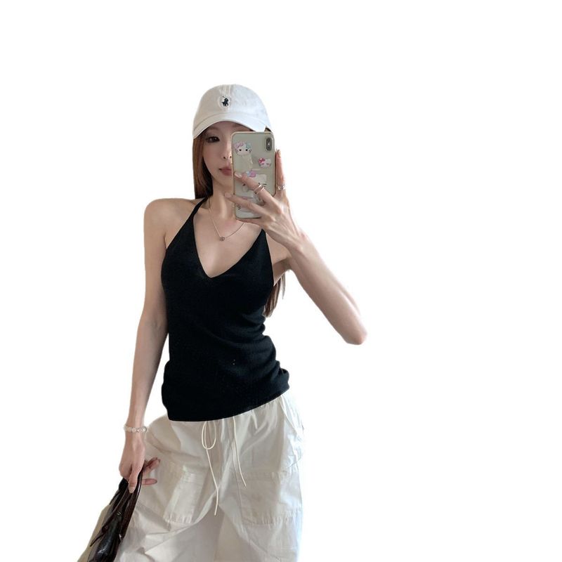 Zorgvuldig geselecteerde 2025 zomer Koreaanse stijl elegante V-hals halter eenvoudige mooie rug afslankende 6 wol gebreide trui_voghion.com