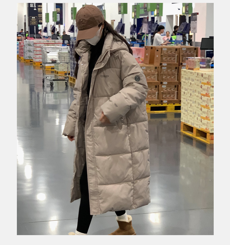 Damesmode in de lange dikke losse damesjas met capuchon_voghion.com