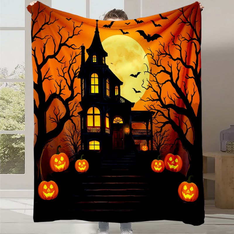 Digital Printed Flannel Halloween Blanket_voghion.com