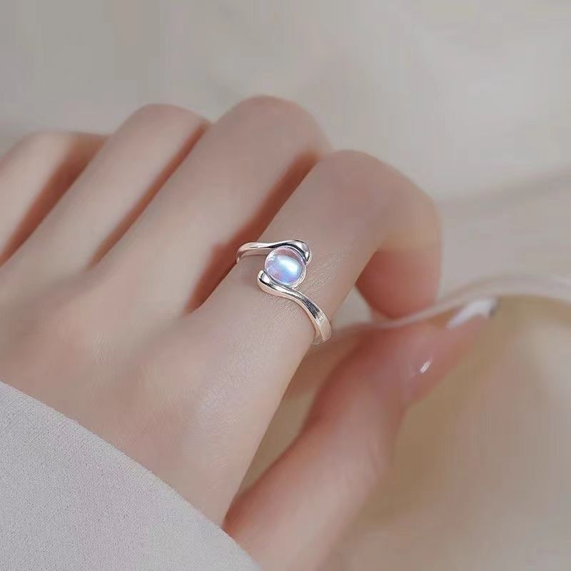 Ovaler Mondstein für Frauen, Ins Nischendesign, High-End-Feeling, verstellbarer offener Ring, leichter Luxus-Mode-Schwanzring_voghion.com