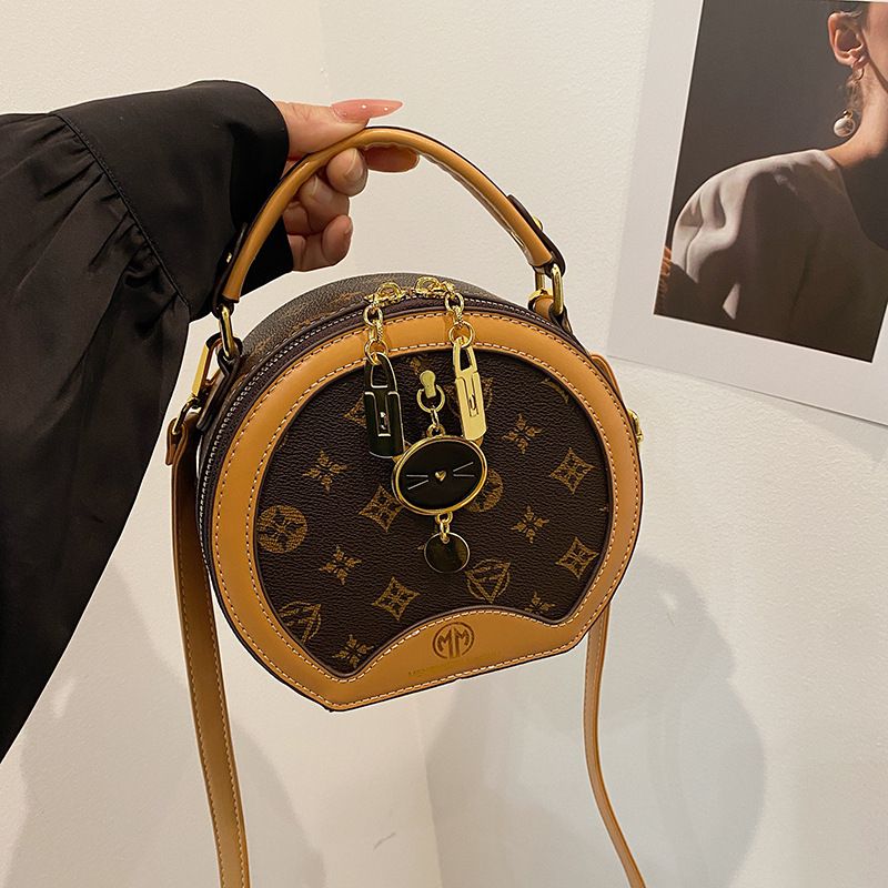 Borsa a tracolla rotonda, versatile e di alta qualità, da donna, modello 2024_voghion.com