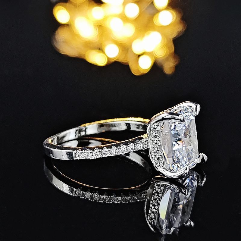 Anello da donna con taglio a fiore di ghiaccio, stile leggero, design di fascia alta, super flash._voghion.com