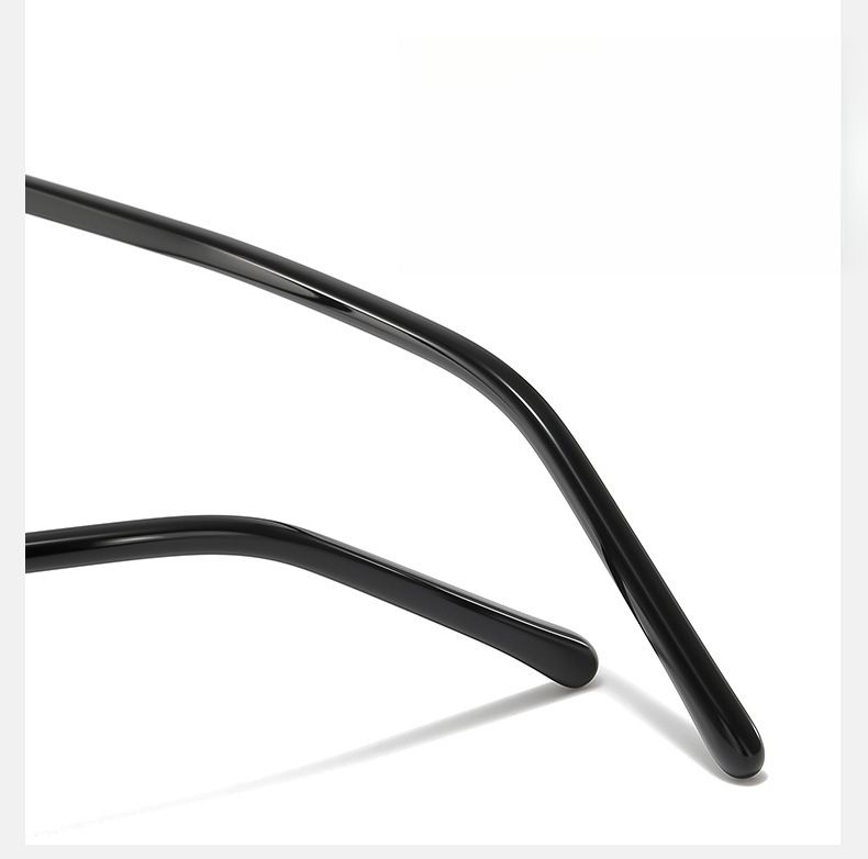 Monture de lunettes œil de chat ultra légère et haut de gamme pour femme myope couleur chair_voghion.com