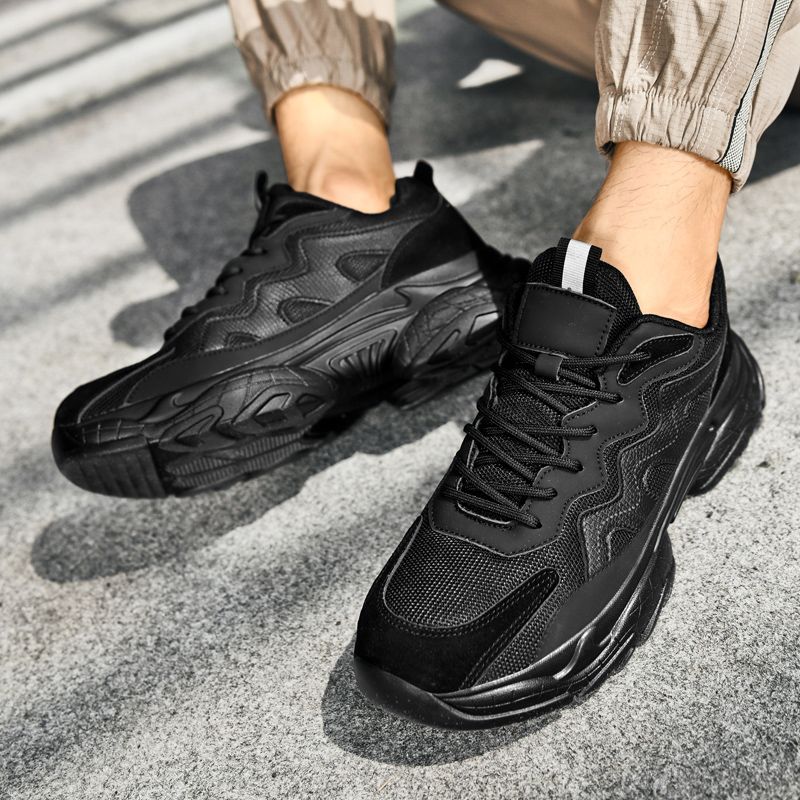 Nieuwe zomerse, ademende hardloopschoenen met zachte zool voor heren, casual, trendy en veelzijdig. Dikke zool, hoogteverhogende schoenen voor papa's._voghion.com