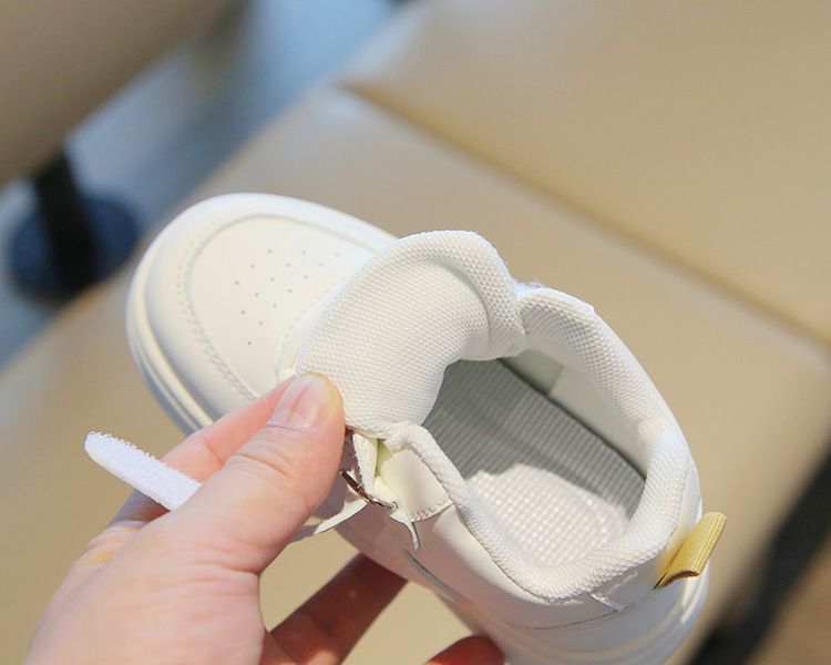 Nya små vita flickskor High Top Pojkar Casual Board Shoes Mjuka sulor Babyskor_voghion.com