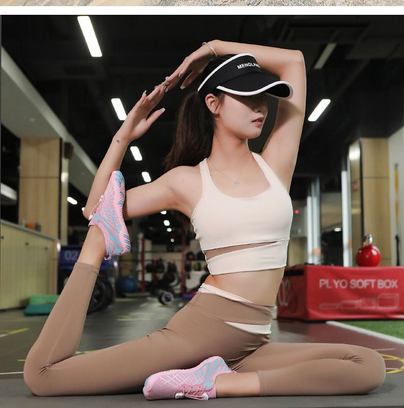 Scarpe da acqua unisex ad asciugatura rapida - Calzini antiscivolo per spiaggia, escursionismo e yoga (disponibili in 12 colori e 14 taglie)_voghion.com