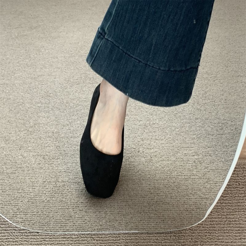 Flache Pendler Vielseitige Damen 2025 Frühling Herbst Neue Runde Zehen Schwarz Arbeitsschuhe Wildleder Flache Mund Loafers_voghion.com