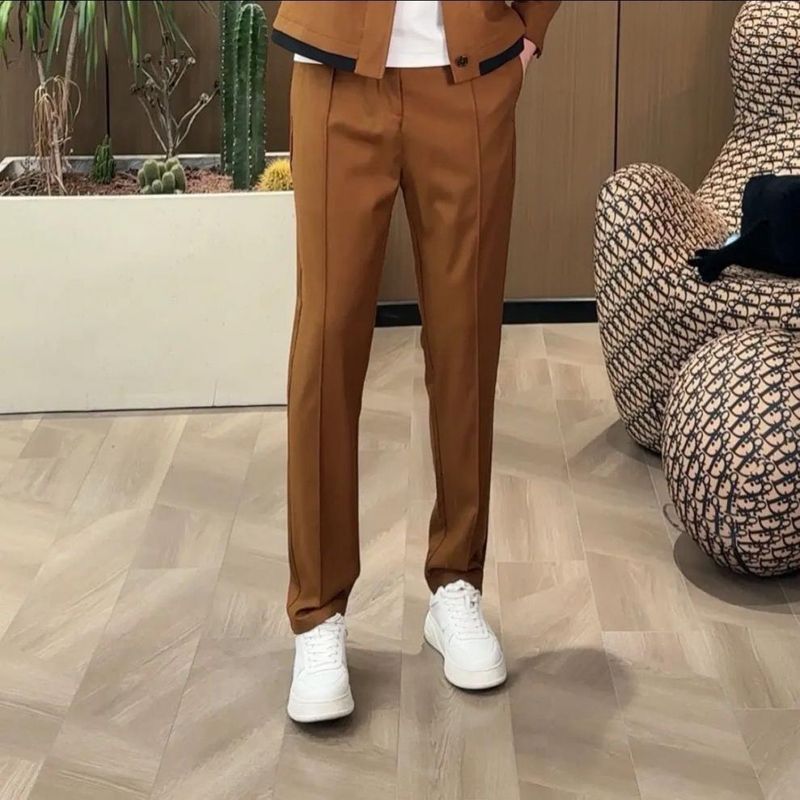 Abbigliamento casual da uomo, completo giacca e pantaloni in maglia dal taglio rilassato - Comodo abbigliamento da casa foderato in pile (cammello/nero, stile casual oversize)_voghion.com