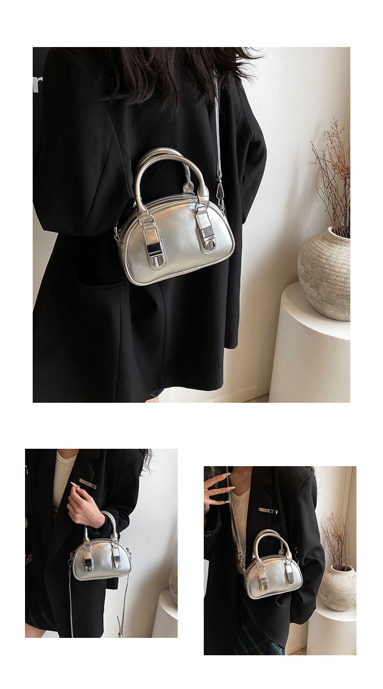 Fashionable Hand-held Bowling Bag For Women 2024 New Item Niche Retro Shell Bag High-end And Versatile Shoulder Bag Crossbody Bag_voghion.com