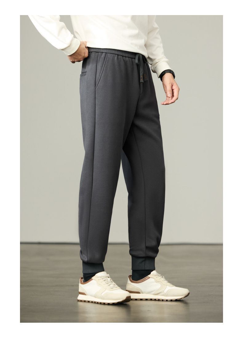 Pantalones deportivos de punto grueso premium con puños a rayas: corte holgado, cómodos y elegantes para hombre._voghion.com