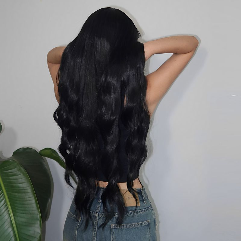 Parrucche sintetiche nere naturali Parrucche lunghe ondulate con frangia Parrucca per capelli quotidiani Cosplay per donne Parrucche in fibra resistente al calore_voghion.com