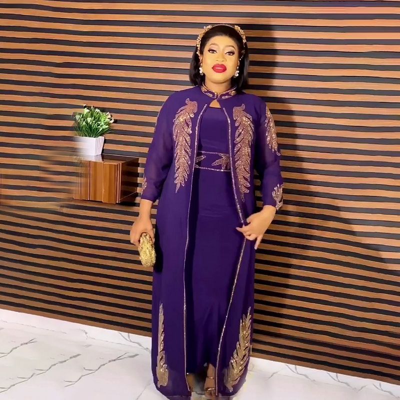 Vêtements pour femmes Robe élégante Ensemble 2 pièces Devant et dos chers Col montant en diamant chaud Manches longues_voghion.com