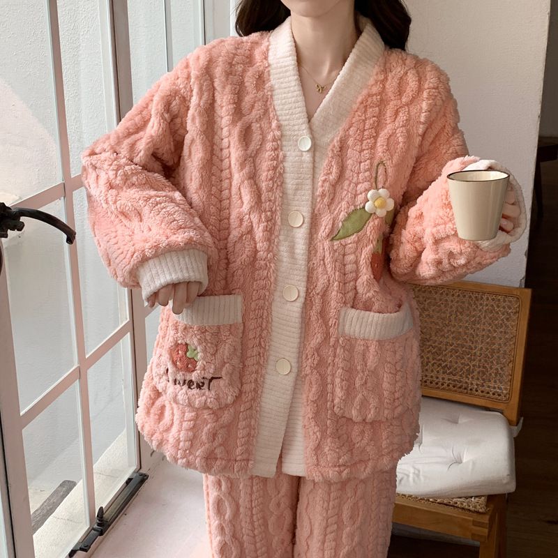 Women's Comfortable And Warm Pajamas Autumn And Winter Fleece Thickened Loungewear Set_voghion.com