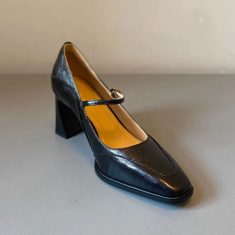 2025 Neue Stil Flacher Mund Einzel Für Frauen Französisch Hohe Mary Jane Ein Riemen Kleine Quadratische Zehe Blockabsatz Mode Schuhe_voghion.com
