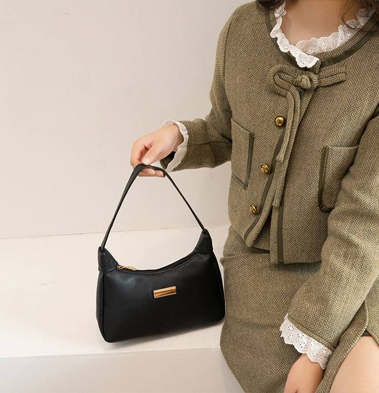 Versatile Women's Shoulder Bag - Stylish Crossbody, Underarm, Small Handheld Tote - Fashionable Everyday Use Handbag_voghion.com