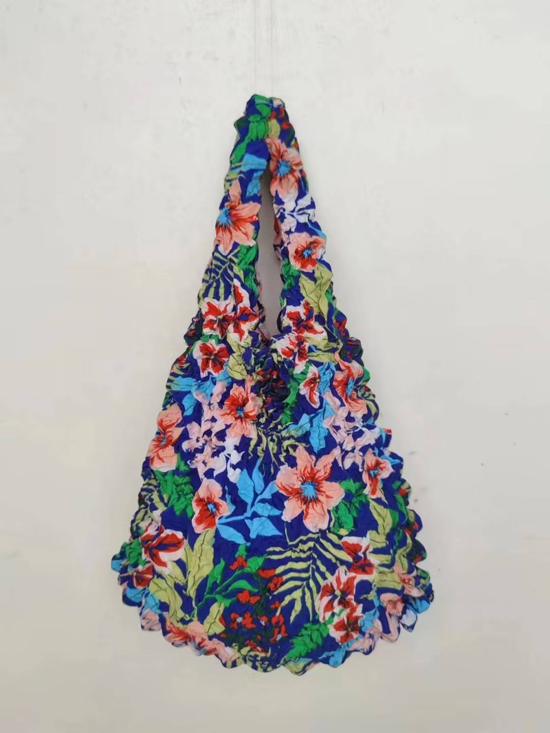 Fashion Magic bag telescopic bag pleated bag female tide ins net red explosion models large capacity multi Purpose Bubble_voghion.com