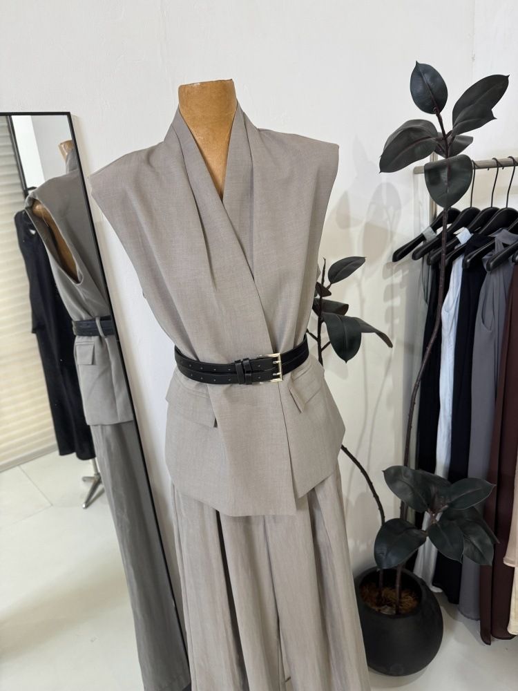 NUNBAI Damen-Set aus ärmelloser Weste und Hose im französischen Stil mit weitem Bein – atmungsaktive Acrylmischung, Taillengürtel, lässiges Büro- und Sommeroutfit_voghion.com