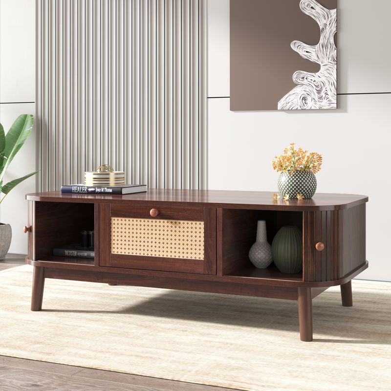 Table basse en rotin avec tiroirs et portes coulissantes, pieds en bois massif, table d'appoint de salon en osier naturel, style rustique_voghion.com
