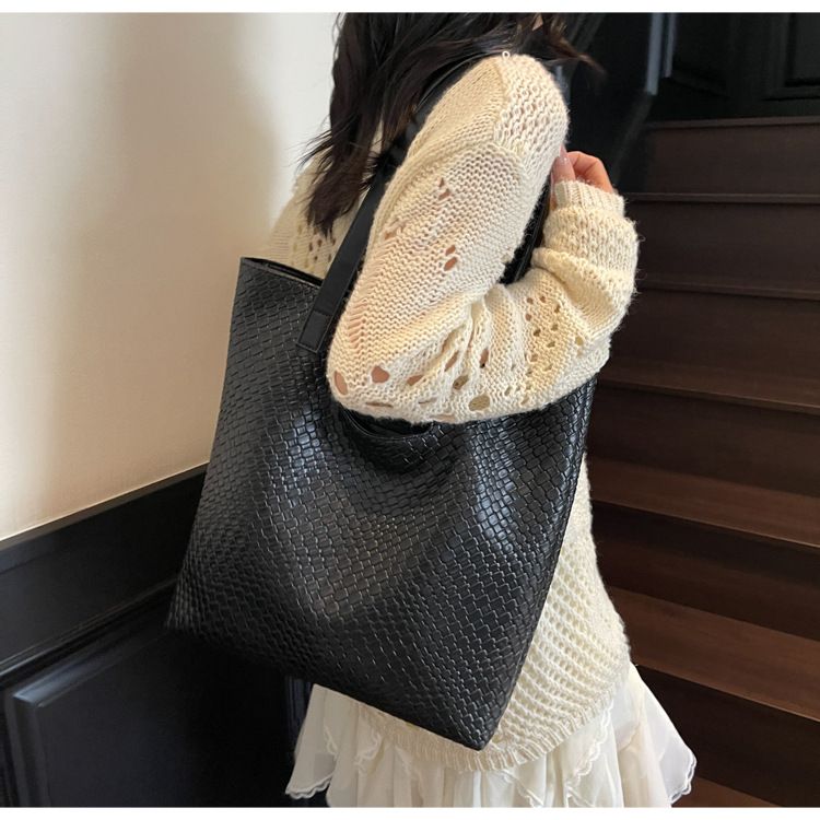 Women's Large Capacity Woven Tote Bag For Work & Travel, Stylish Shoulder Bag With Zipper Closure, Black/Beige/Khaki/Brown_voghion.com