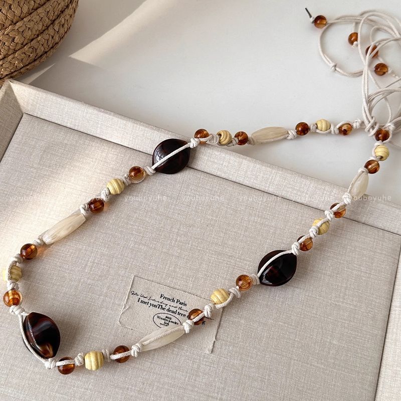 Chaîne de taille en corde tressée de style ethnique avec perles en bois, accessoire de niche tendance et simple_voghion.com