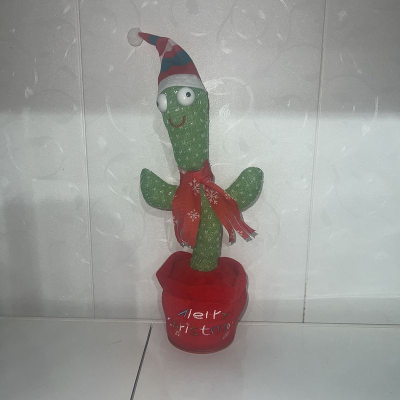 Sprechende Weihnachts-Kaktus-Plüschpuppe – Festliche Weihnachtsdekoration, einzigartiges Kaktus-Spielzeug mit Soundeffekten, weiche PP-Baumwollfüllung (Rot/Grün/Hirsch-Design)_voghion.com