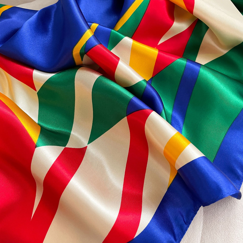 Nuova versione coreana sciarpa per protezione solare Scialle sottile da donna Capispalla estivo con stampa sciarpa da spiaggia lunga oversize_voghion.com