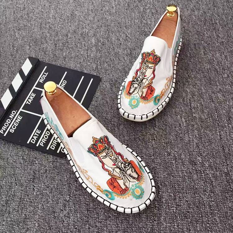 Leisure Embroidered Xishan Handmade Cloth Shoes Men And Women's Old Beijing Breathable Social Bean Shoes Canvas_voghion.com