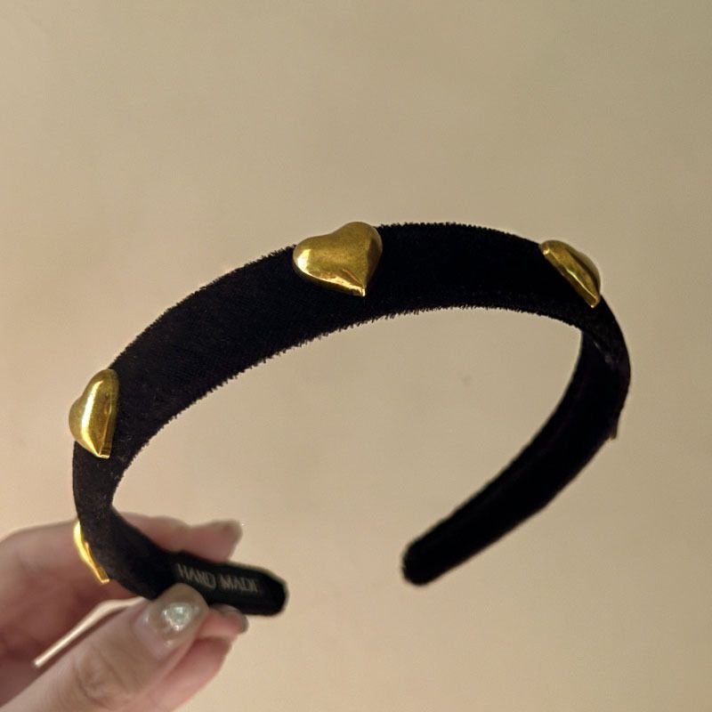 Vintage-Stirnband aus Samt mit Herzmotiv für Damen – Retro-Haarschmuck (modisches Haarband, weich und bequem)_voghion.com