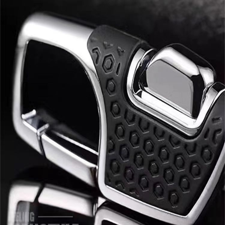 High End Metal Keychain Car Can Be Opened With Just One Press.Creative Men's Anti Loss Waist Hanging Leather Keyring Keychain_voghion.com