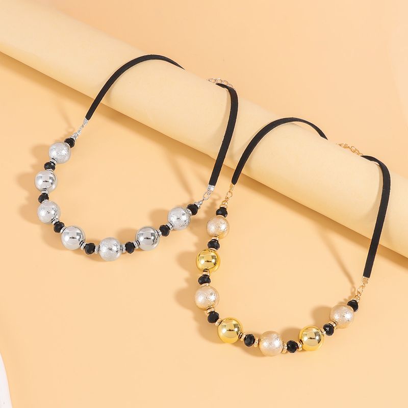 Collana di perline con temperamento di personalità Collana di perline corte e grandi con catena per clavicola Collana semplice_voghion.com