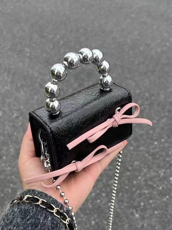 Borsa a tracolla con catena, mini borsa a mano con perle e fiocco, versatile, di alta qualità, estiva 2025_voghion.com