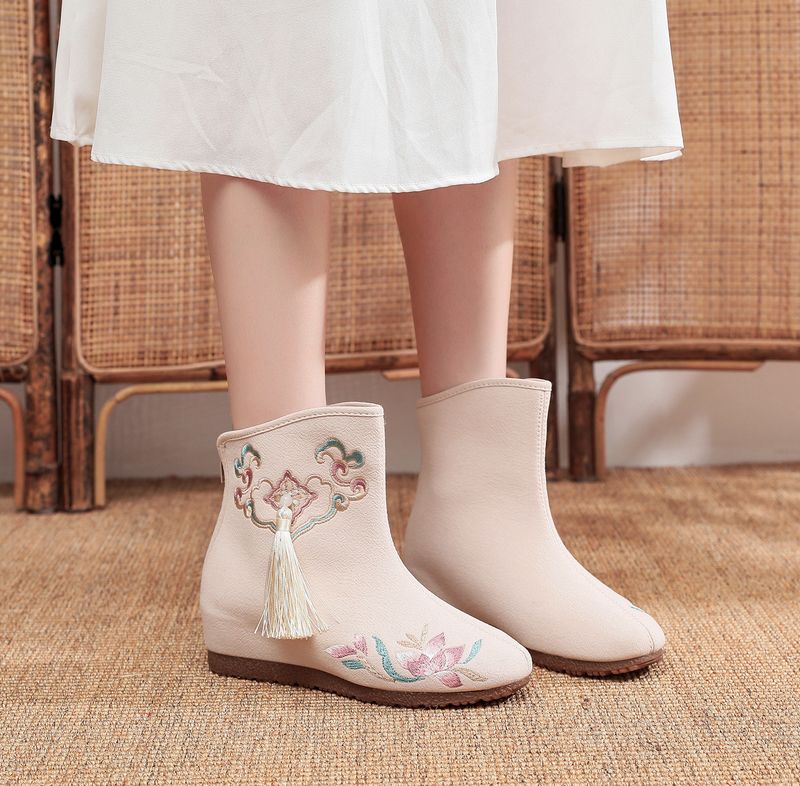 Stivali bassi, nappe ricamate, scarpe di stoffa abbinate a scarpe invernali imbottite e morbide in cotone Hanfu da donna, tacchi alti_voghion.com