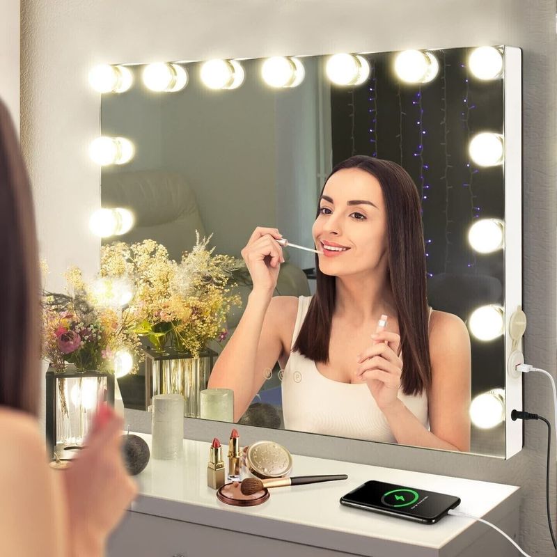 15 LED Hollywood Vanity Makeup Mirror Table Wall Light Mirror 58x45 USB Charging_voghion.com