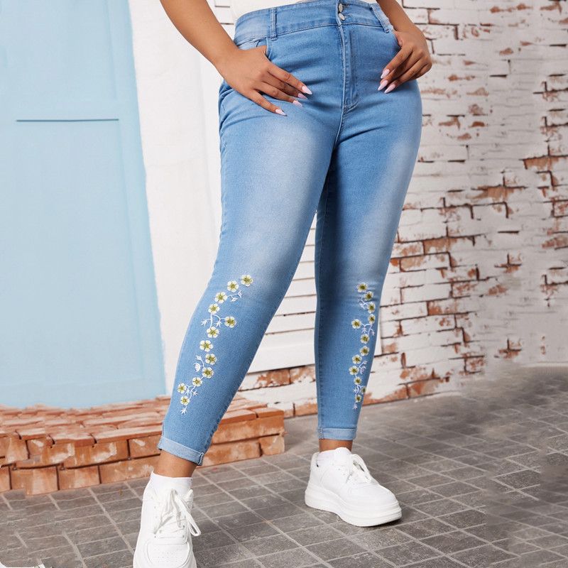 women's large size stretch embroidered small-foot denim trousers_voghion.com