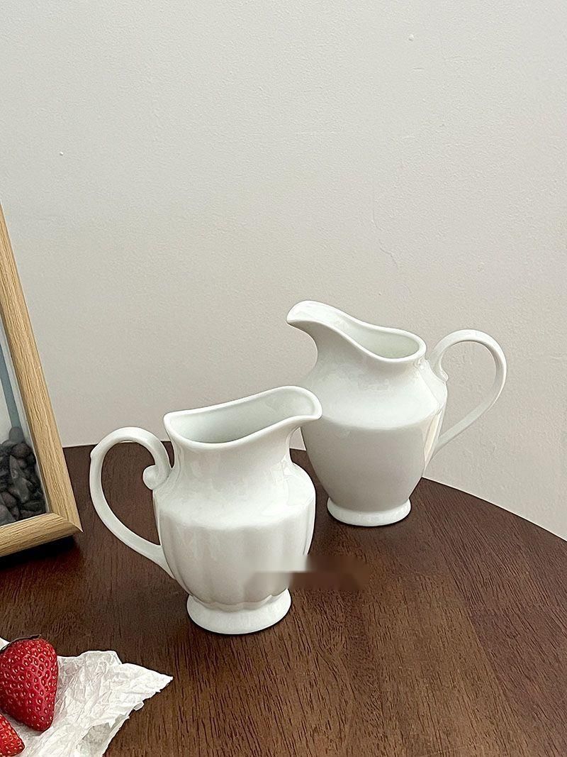 Six Hours White Ceramic Simple European Style INS Jug Coffee Can Milk Pitcher Fair Sauce Pot_voghion.com