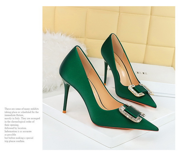 3265-K6 Fashion Banquet High Heels With Thin Heels, Shallow Mouth, Pointed Satin Metal Rhinestone Button Single Shoes_voghion.com