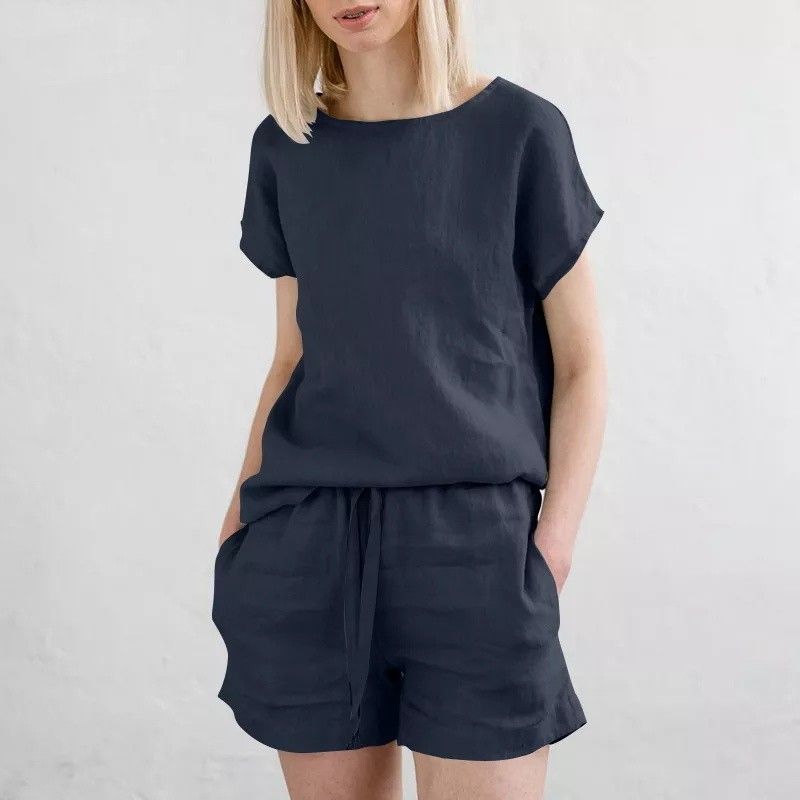 Tuta da donna con maniche corte, in cotone e lino, stile retrò, casual, tinta unita, con coulisse e pantaloncini._voghion.com