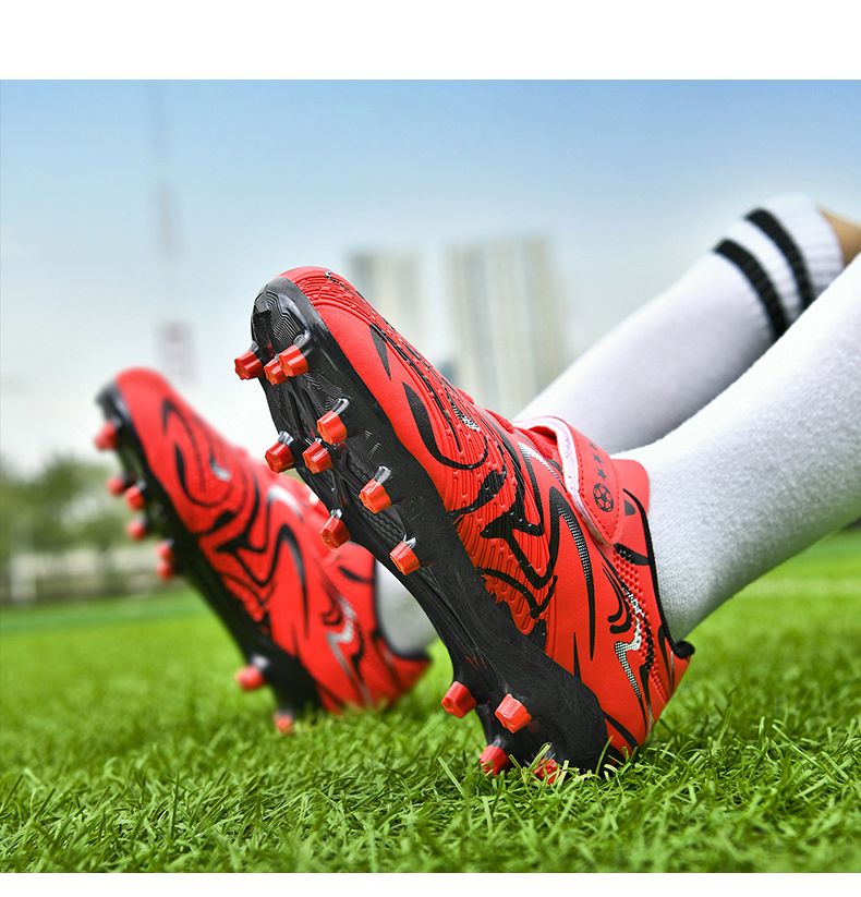 C Luo Children's Professional Long Nail Football Shoes Boys Primary School Boys Game Training Special Broken Nail Sneakers Men_voghion.com
