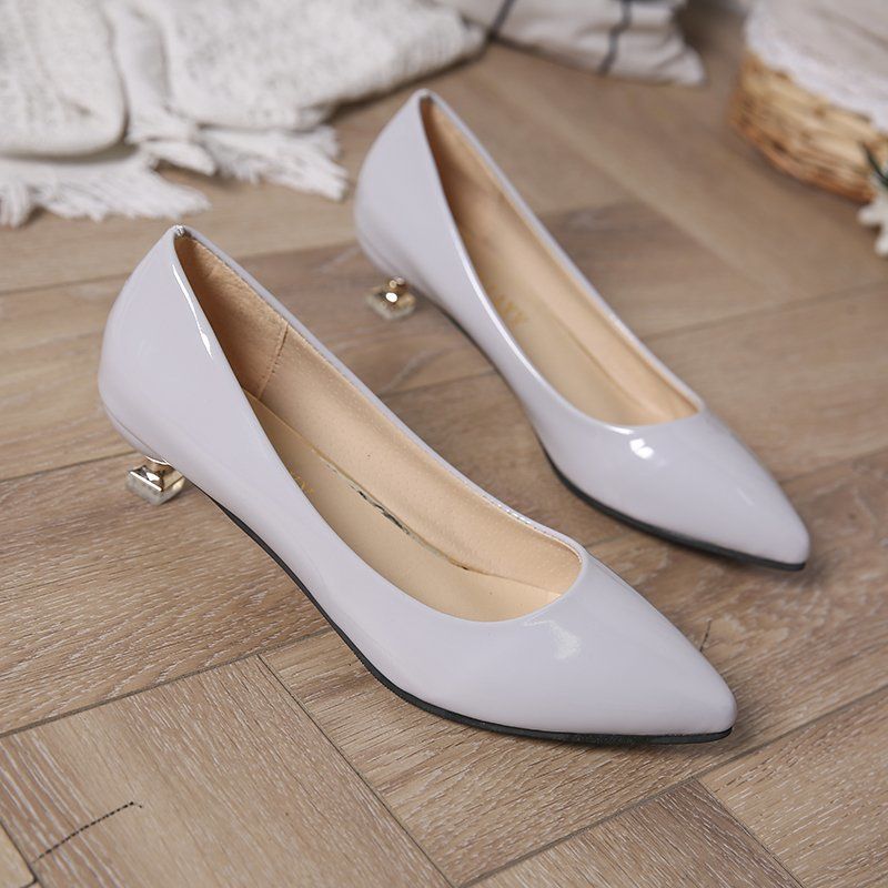 Shallow mouth pointed for women, cat sexy temperament, mid work shoes, thin heels, simple and versatile fashion women's_voghion.com